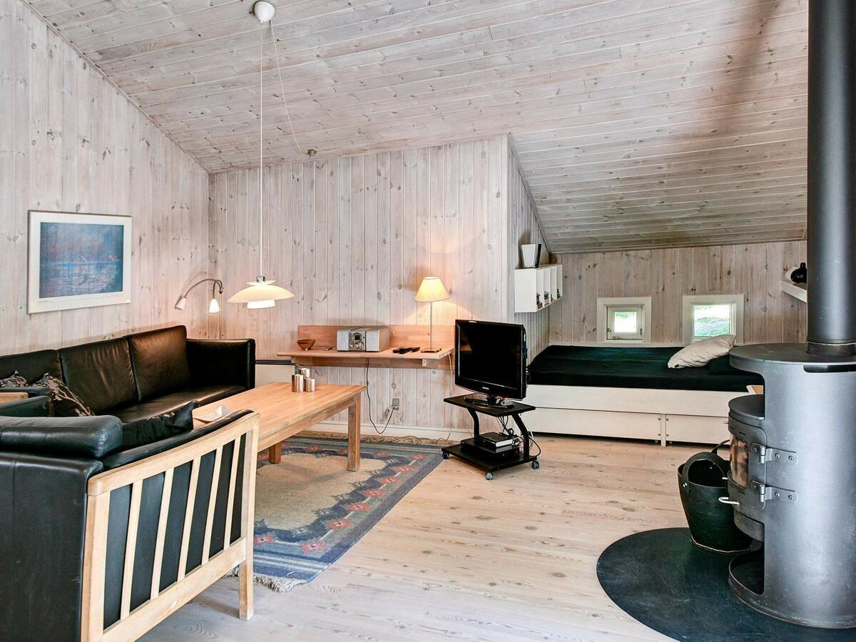 8 Person Holiday Home In Nex Vester Somarken Eksteriør billede
